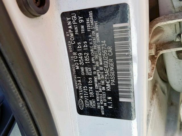 KMHCT5AE4GU256734 - 2016 HYUNDAI ACCENT SE WHITE photo 10