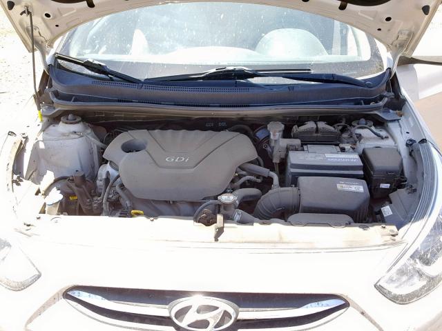 KMHCT4AE3GU012275 - 2016 HYUNDAI ACCENT SE CREAM photo 7