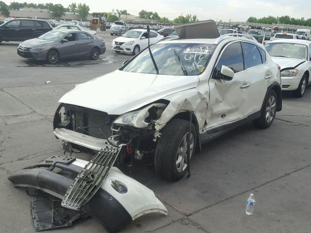 JNKAJ09F88M355414 - 2008 INFINITI EX35 BASE WHITE photo 2