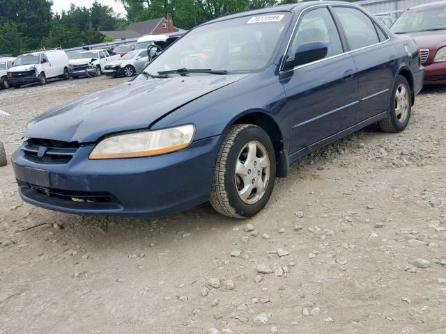 1HGCG6684YA026522 - 2000 HONDA ACCORD EX BLUE photo 2