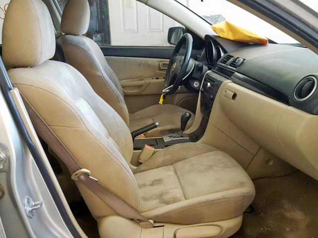 JM1BK12F861536451 - 2006 MAZDA 3 I BEIGE photo 5