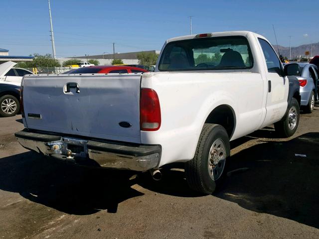 1FTNF20565EC99631 - 2005 FORD F250 SUPER WHITE photo 4