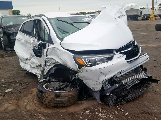 KL4CJASB3JB567138 - 2018 BUICK ENCORE PRE WHITE photo 1