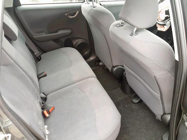 JHMGE8H33BC025603 - 2011 HONDA FIT SILVER photo 6