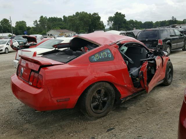 1ZVFT80N555154013 - 2005 FORD MUSTANG RED photo 9