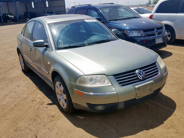 WVWTH63BX2P232377 - 2002 VOLKSWAGEN PASSAT GLX GREEN photo 1