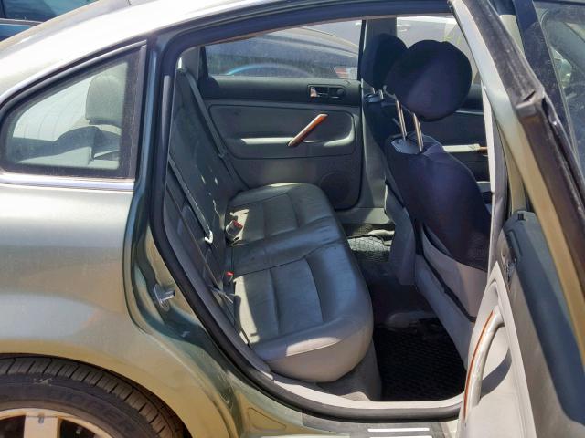 WVWTH63BX2P232377 - 2002 VOLKSWAGEN PASSAT GLX 绿色 照片 6