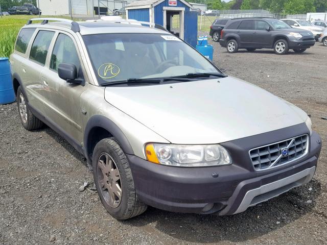 YV4SZ592161232963 - 2006 VOLVO XC70 GREEN photo 1