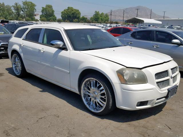 2D4FV47T56H448406 - 2006 DODGE MAGNUM SE WHITE photo 1