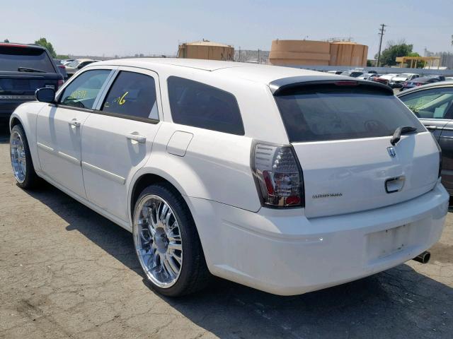 2D4FV47T56H448406 - 2006 DODGE MAGNUM SE WHITE photo 3