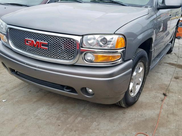 1GKFK66U04J284235 - 2004 GMC YUKON XL D SILVER photo 10