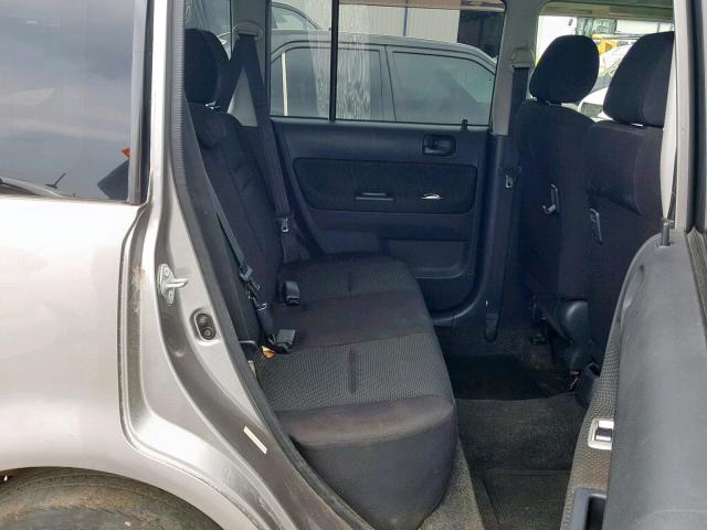 JTLKT324950170595 - 2005 TOYOTA SCION XB SILVER photo 6