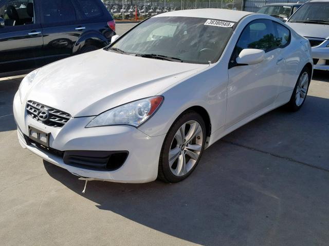 KMHHT6KD8CU065992 - 2012 HYUNDAI GENESIS CO WHITE photo 2