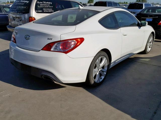 KMHHT6KD8CU065992 - 2012 HYUNDAI GENESIS CO WHITE photo 4