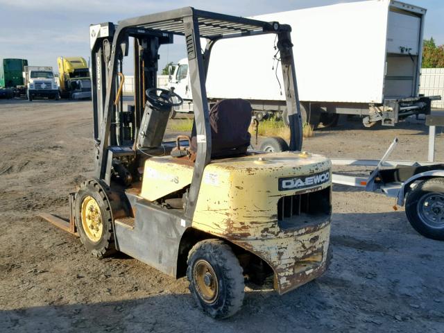 9902536 - 1999 DAEWOO FORKLIFT YELLOW photo 3