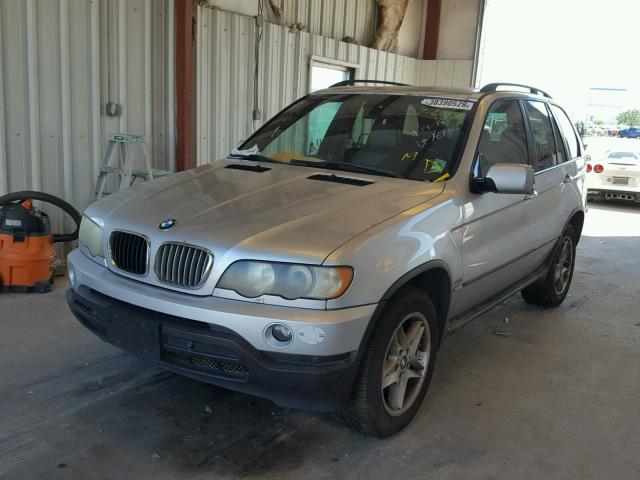 5UXFB33523LH42451 - 2003 BMW X5 4.4I SILVER photo 2