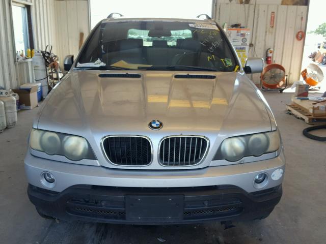 5UXFB33523LH42451 - 2003 BMW X5 4.4I SILVER photo 9