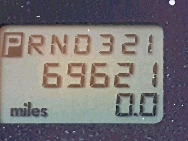 3VWCC21C9YM465942 - 2000 VOLKSWAGEN NEW BEETLE ვერცხლისფერი ფოტო 8