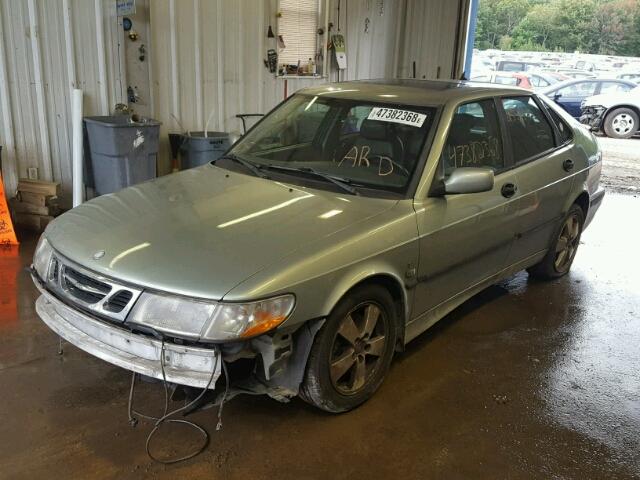 YS3DF58K922016040 - 2002 SAAB 9-3 SE GREEN photo 2