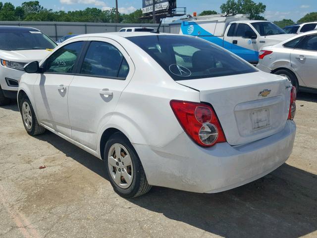 1G1JA5SH2D4250946 - 2013 CHEVROLET SONIC LS WHITE photo 3