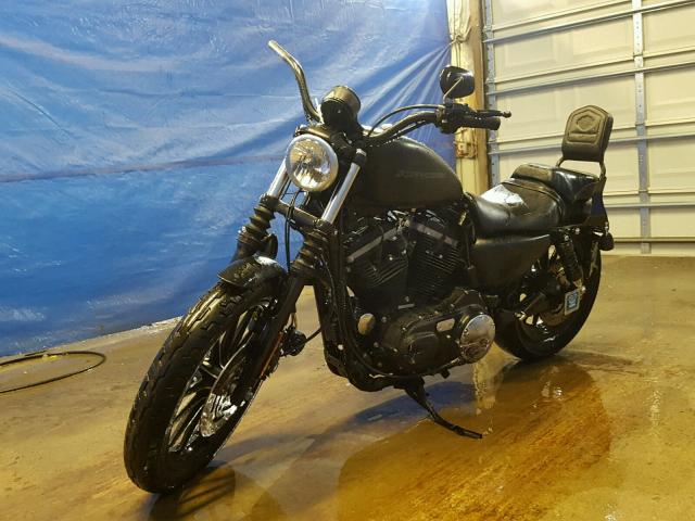 1HD4LE211AC402166 - 2010 HARLEY-DAVIDSON XL883 N BLACK photo 2