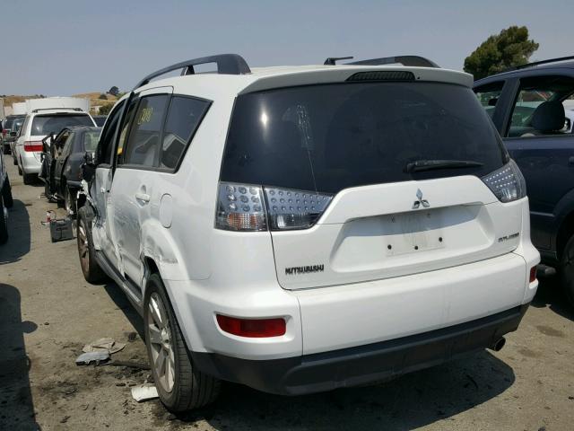 JA4JT3AWXDU020362 - 2013 MITSUBISHI OUTLANDER WHITE photo 3