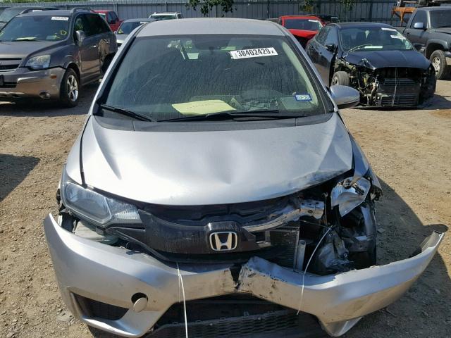 3HGGK5H52FM771833 - 2015 HONDA FIT LX SILVER photo 9