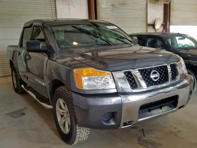 1N6AA0EK6CN315482 - 2012 NISSAN TITAN S SILVER photo 1