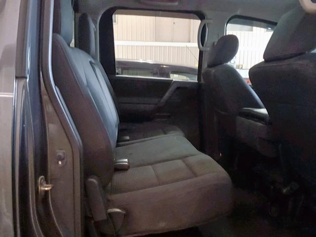 1N6AA0EK6CN315482 - 2012 NISSAN TITAN S SILVER photo 6