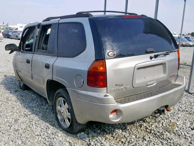 1GKDS13S652277850 - 2005 GMC ENVOY SILVER photo 3