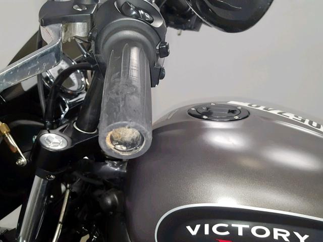 5VPLB36N2G3048797 - 2016 VICTORY MOTORCYCLES GUNNER GRAY photo 13