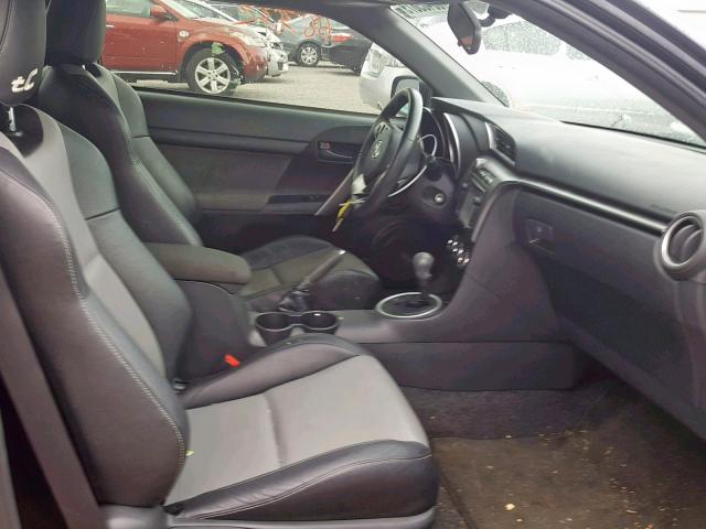 JTKJF5C75F3089993 - 2015 TOYOTA SCION TC შავი ფოტო 5