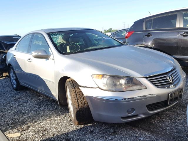 JH4KB16565C011584 - 2005 ACURA RL SILVER photo 1