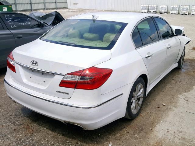 KMHGC4DD0DU219612 - 2013 HYUNDAI GENESIS 3. WHITE photo 4