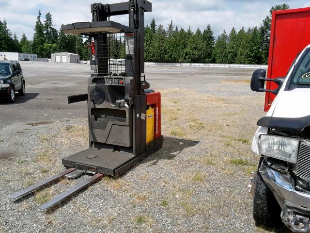 0000EASI05AE35972 - 2005 RAYM FORKLIFT TWO TONE photo 2