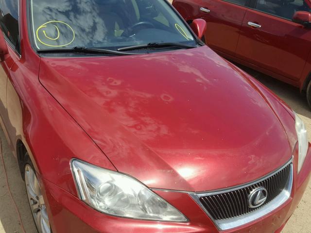 JTHCK262785019945 - 2008 LEXUS IS 250 RED photo 9