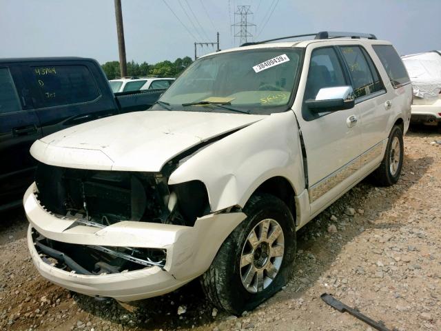 5LMFU27557LJ02892 - 2007 LINCOLN NAVIGATOR 白色 照片 2