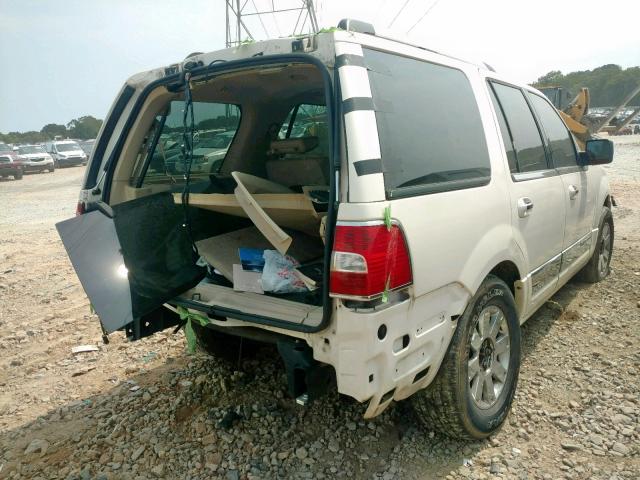 5LMFU27557LJ02892 - 2007 LINCOLN NAVIGATOR 白色 照片 4