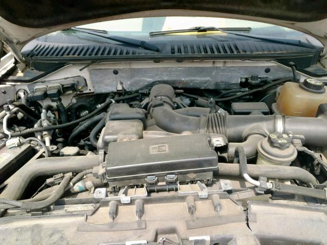 5LMFU27557LJ02892 - 2007 LINCOLN NAVIGATOR 白色 照片 7