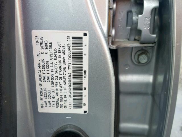 19UUA66276A009342 - 2006 ACURA 3.2TL SILVER photo 10