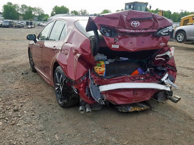 4T1BZ1HK4JU505314 - 2018 TOYOTA CAMRY XSE RED photo 3