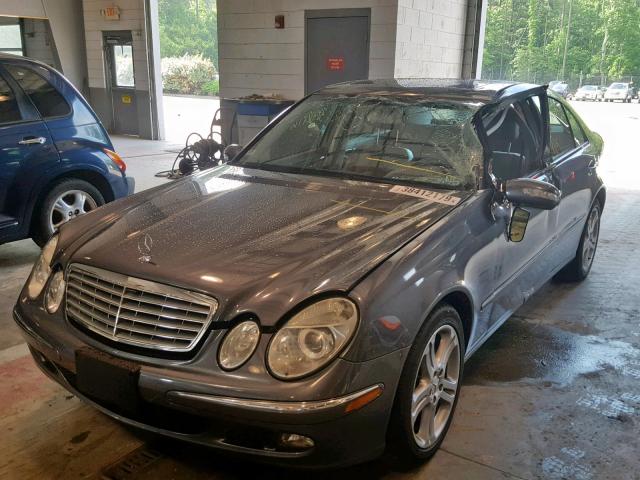 WDBUF56J46A893871 - 2006 MERCEDES-BENZ E 350 GRAY photo 9