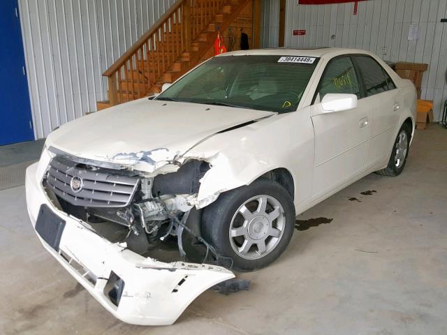 1G6DM577240135270 - 2004 CADILLAC CTS CREAM photo 2