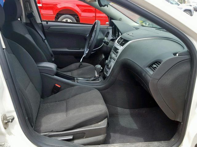 1G1ZC5E16BF311275 - 2011 CHEVROLET MALIBU 1LT WHITE photo 5