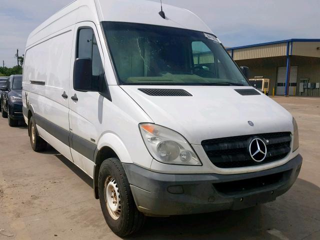 WD3PE8CB3B5602287 - 2011 MERCEDES-BENZ SPRINTER 2 WHITE photo 1