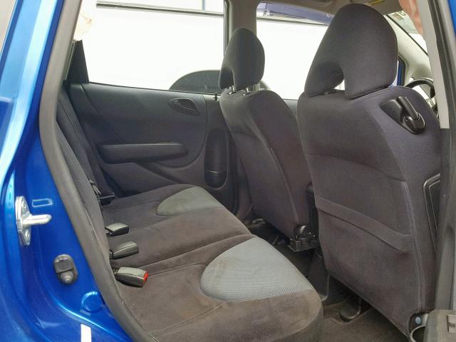 JHMGD38617S004245 - 2007 HONDA FIT S BLUE photo 6