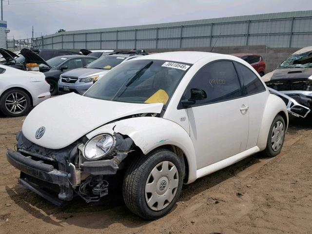3VWCC21C6YM474789 - 2000 VOLKSWAGEN NEW BEETLE თეთრი ფოტო 2
