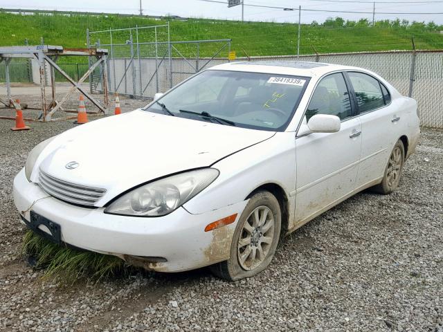 JTHBF30G925031094 - 2002 LEXUS ES 300 WHITE photo 2