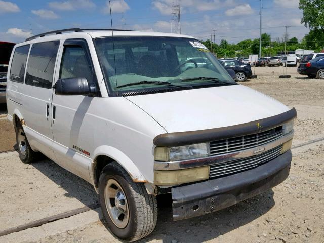 1GNEL19X82B143649 - 2002 CHEVROLET ASTRO WHITE photo 1