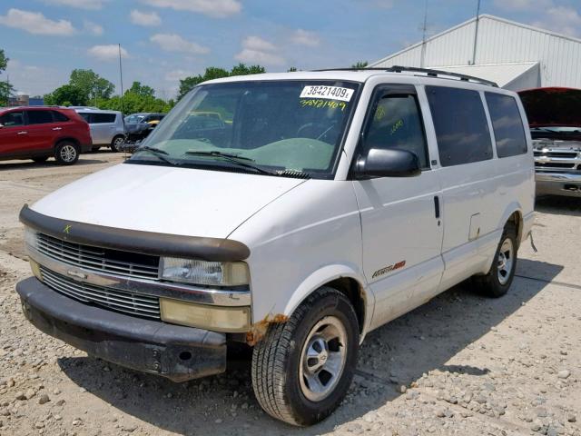 1GNEL19X82B143649 - 2002 CHEVROLET ASTRO WHITE photo 2